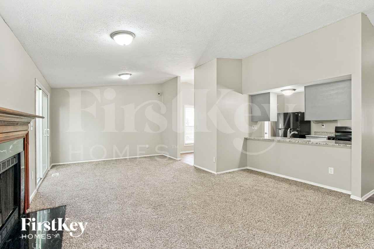 5841 Democracy Dr - Photo 5 of 19