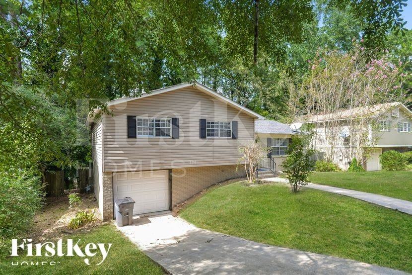 5204 Goldmar Dr - Photo 2 of 18