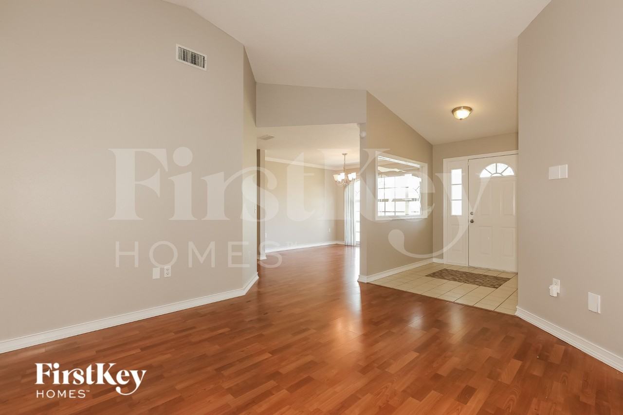 3873 Laurel Branch Ct - Photo 3 of 16