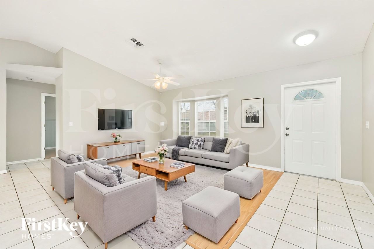 3722 16th St W - Photo 4 of 20