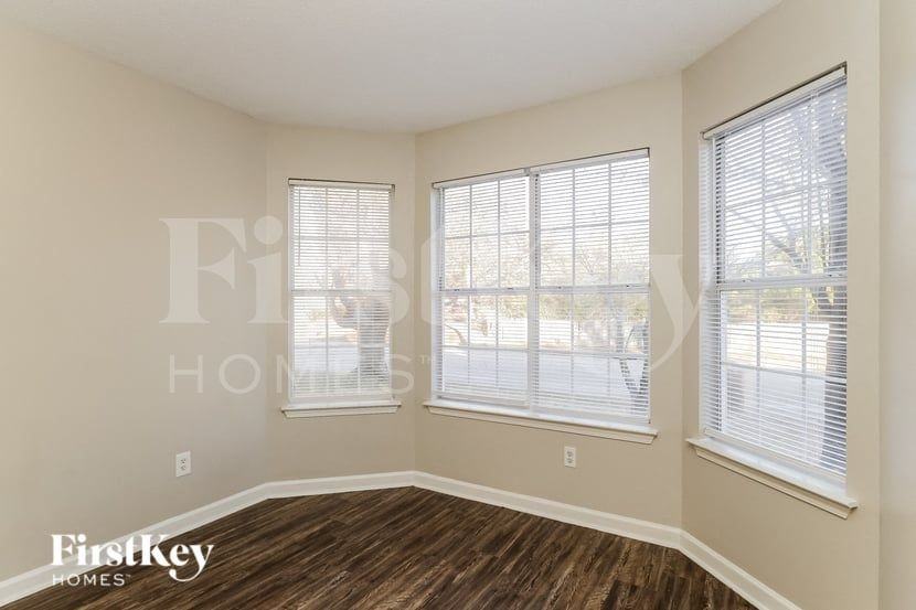 2553 Kate Bond Rd - Photo 4 of 16