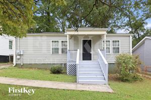 featured image of 246 Maple St