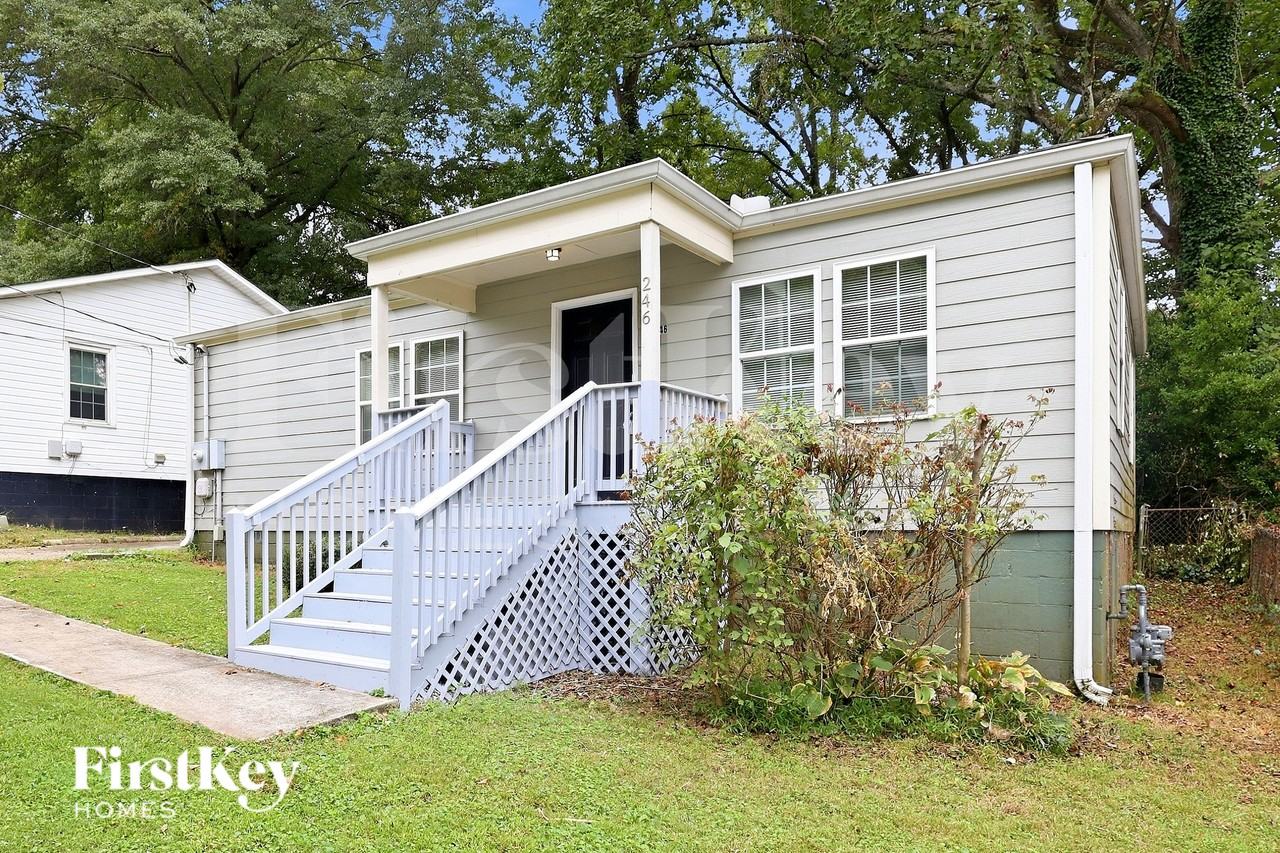 246 Maple St - Photo 2 of 19