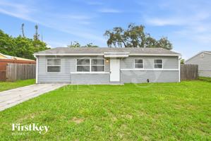 featured image of 2316 Nansen Ave