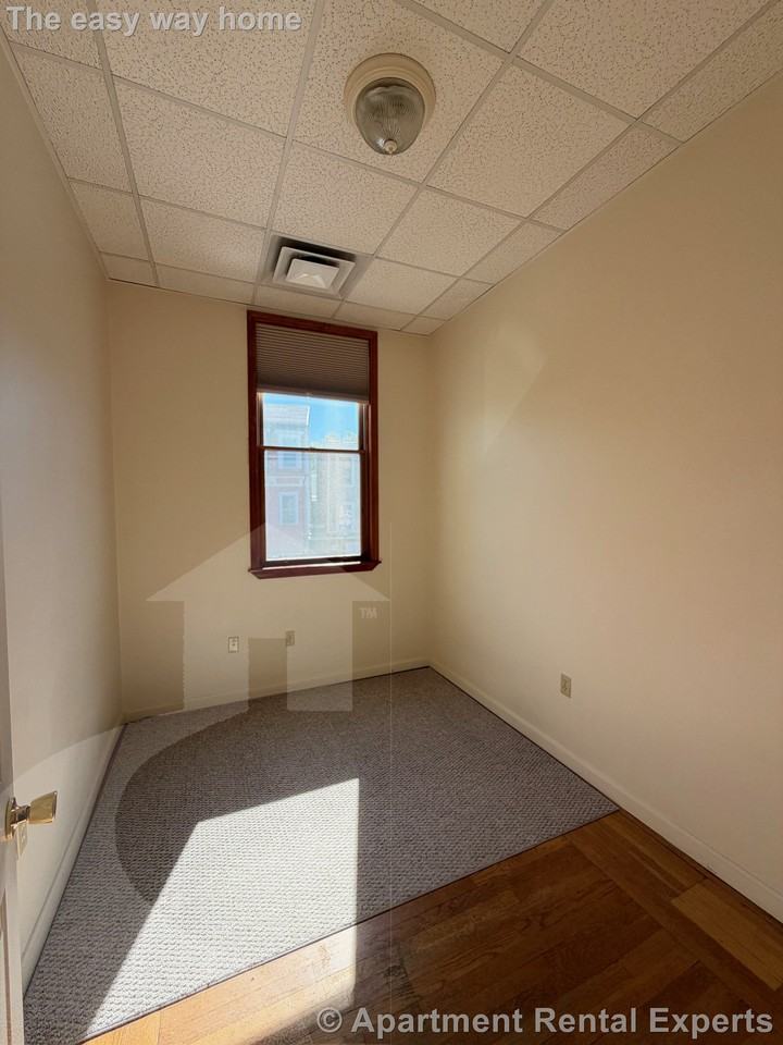1153 Cambridge St #1 - Photo 7 of 10