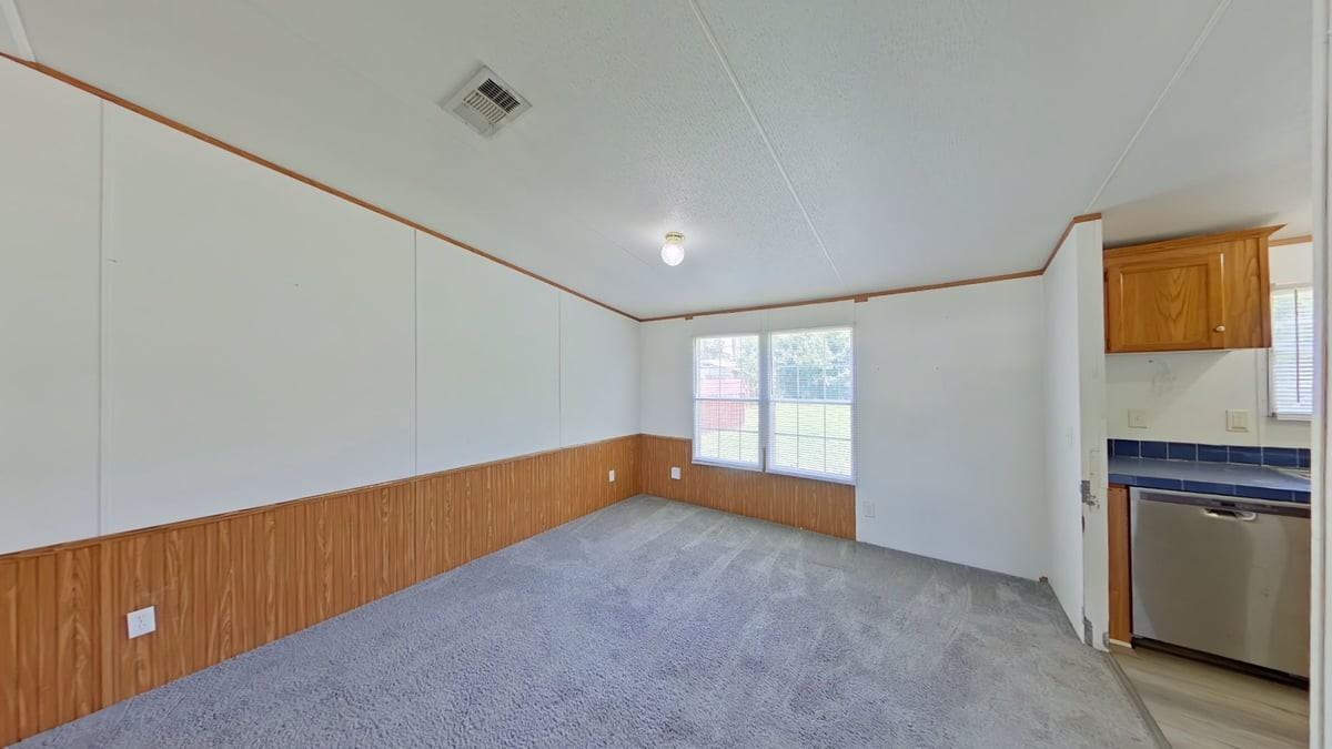8204 Verano St - Photo 6 of 20
