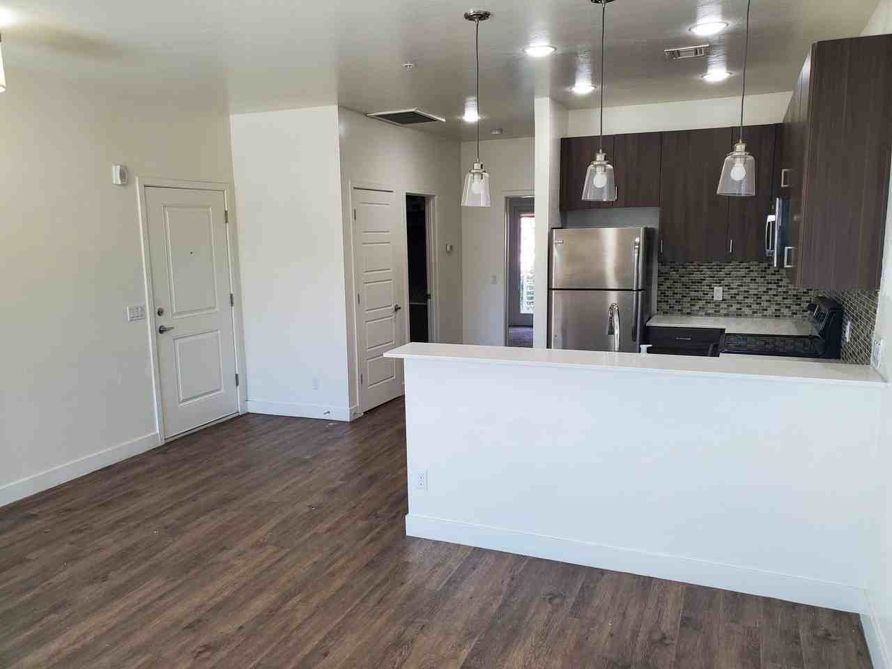 8053 E Thomas Rd #2100 - Photo 2 of 8