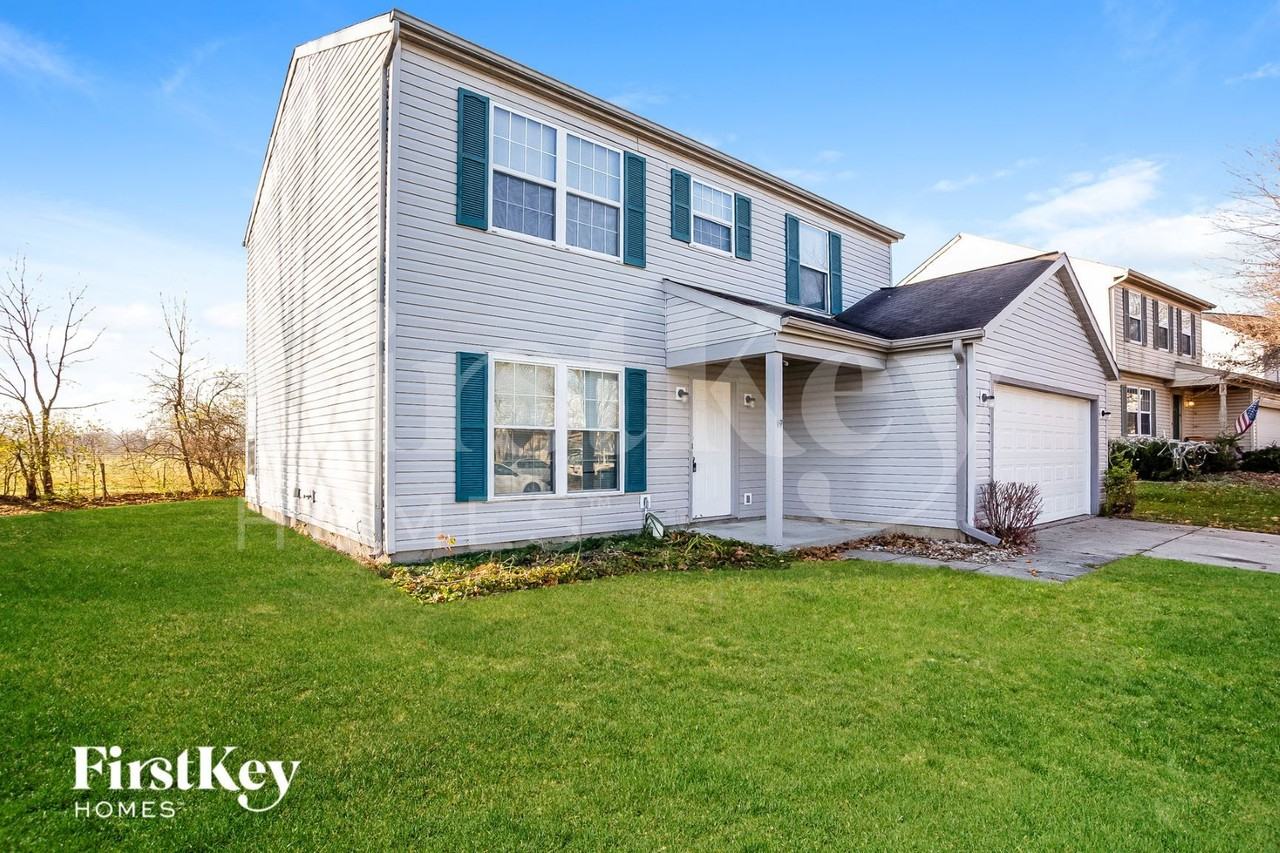 12645 Roan Ln - Photo 2 of 15