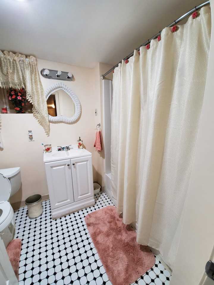 18 Home Ct #1 - Photo 5 of 6