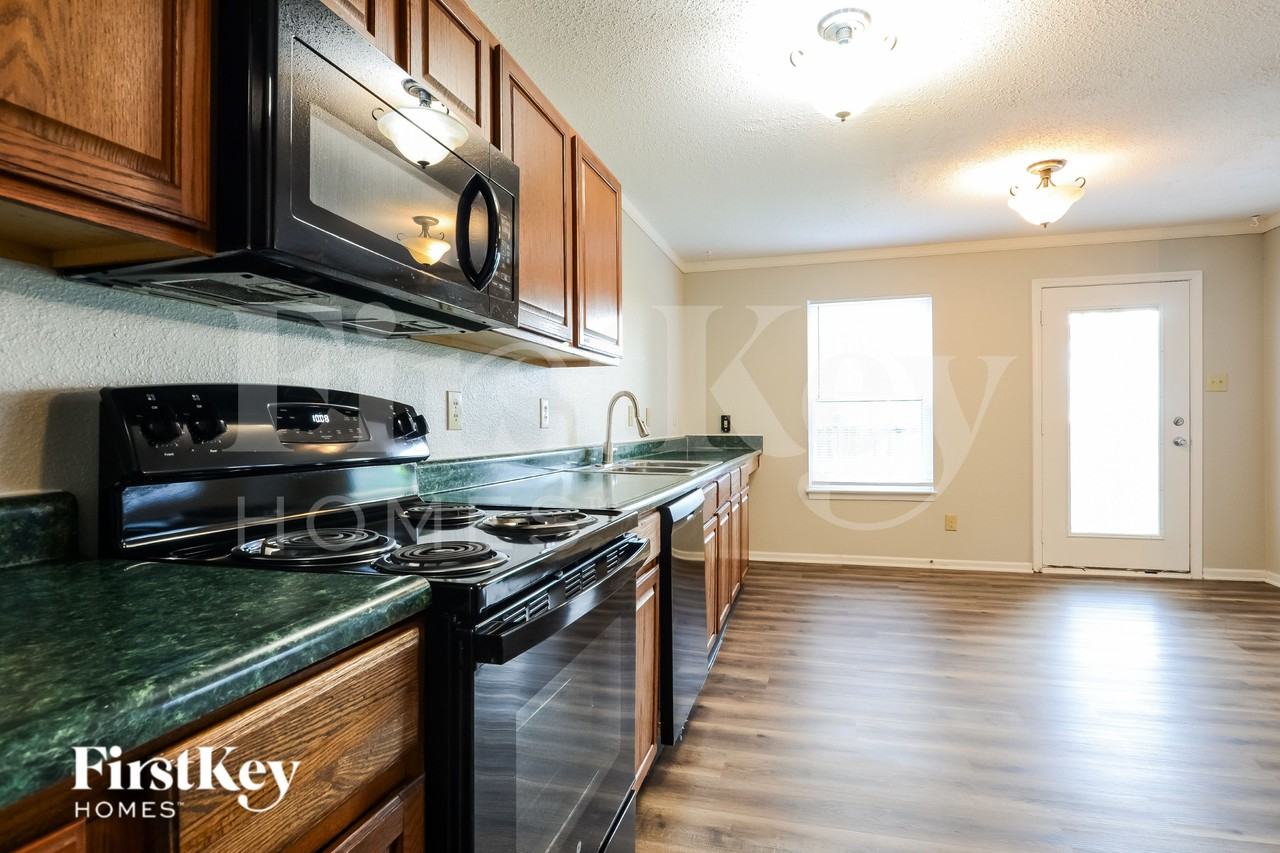 10964 Sweetsen Rd - Photo 6 of 16