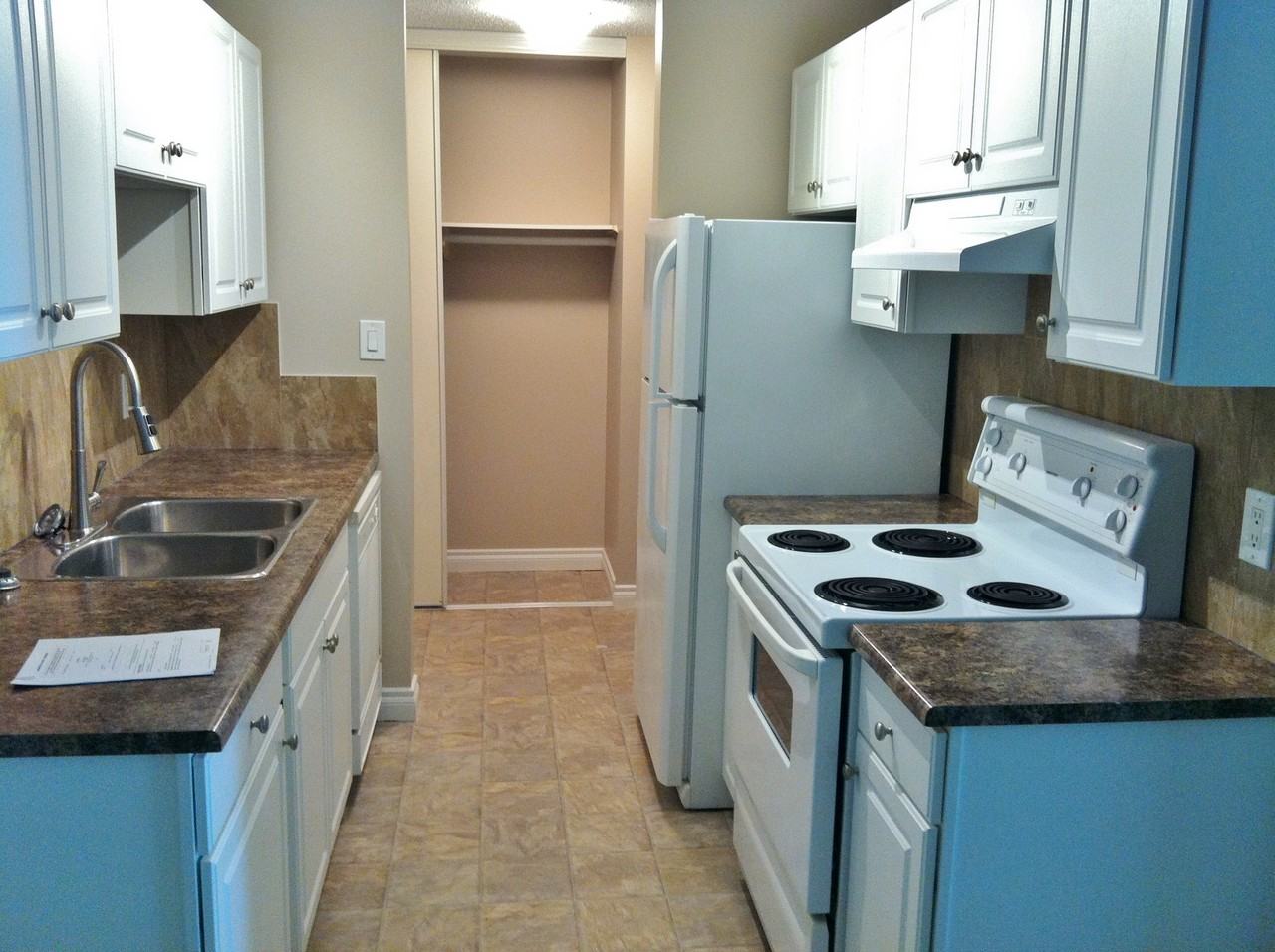 11324 401-11324 97 St Nw - Photo 4 of 16