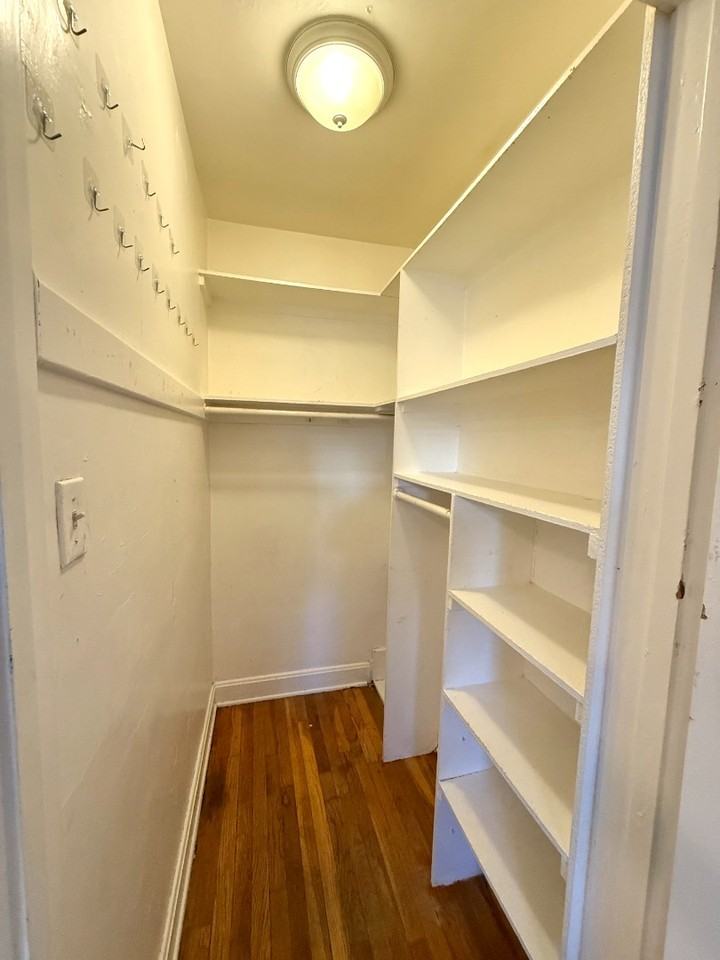 1226 N Marion St #3 - Photo 5 of 12