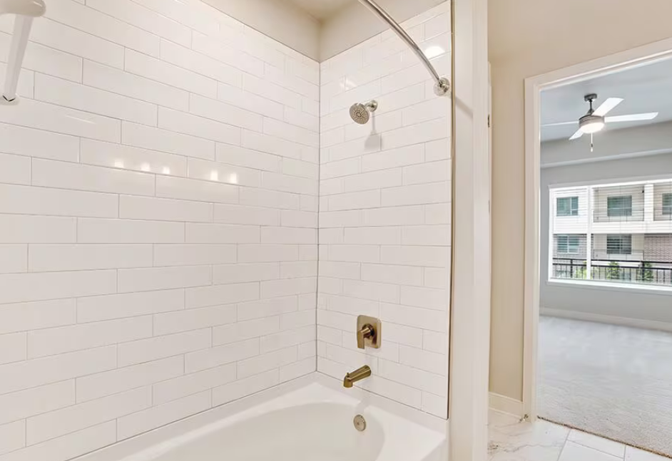 955 Saint Joseph Parkway #3809.0 - Photo 2 of 16