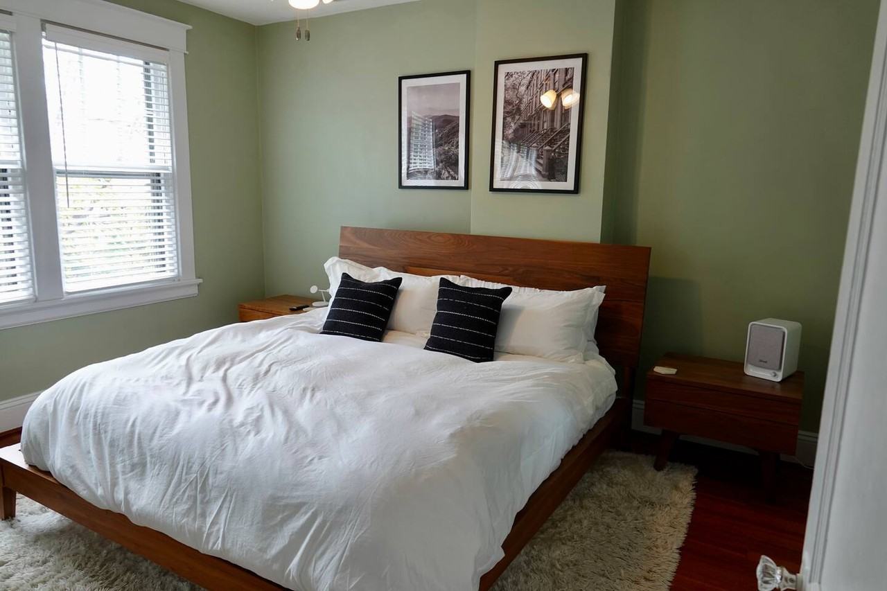 3222 Hanover Ave - Photo 2 of 21