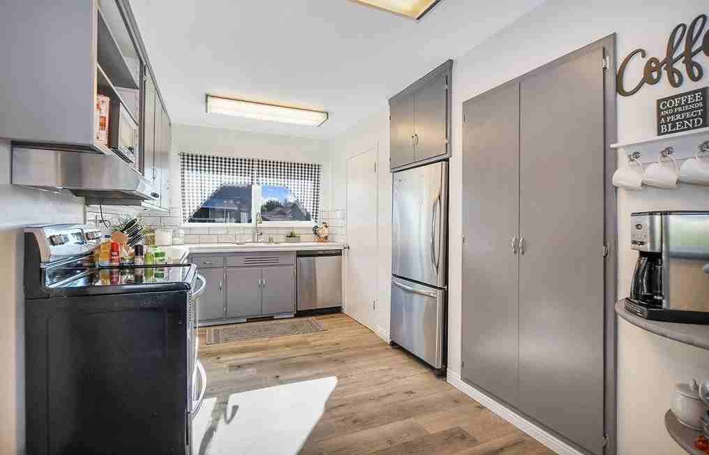 93 Camino Del Sol - Photo 5 of 12