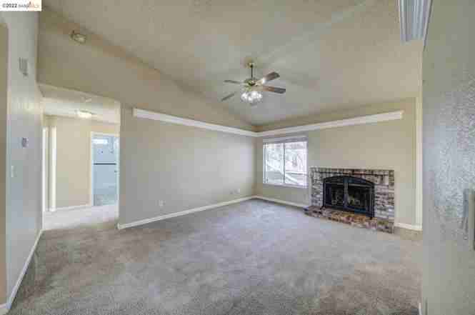 1832 Walnut Grove Ct - Photo 3 of 17