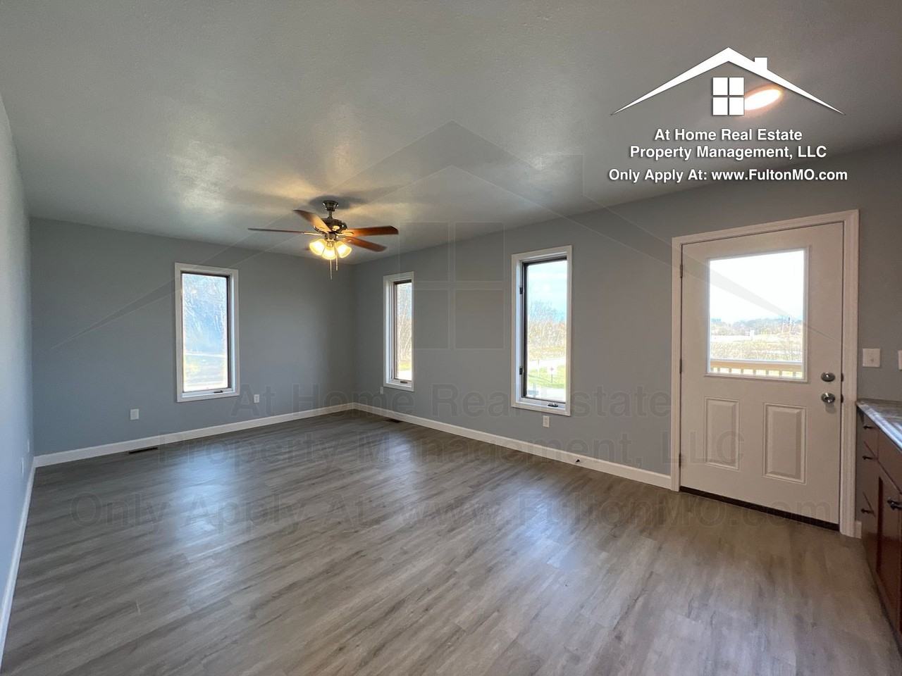 5060 County Road 306 - Photo 2 of 12