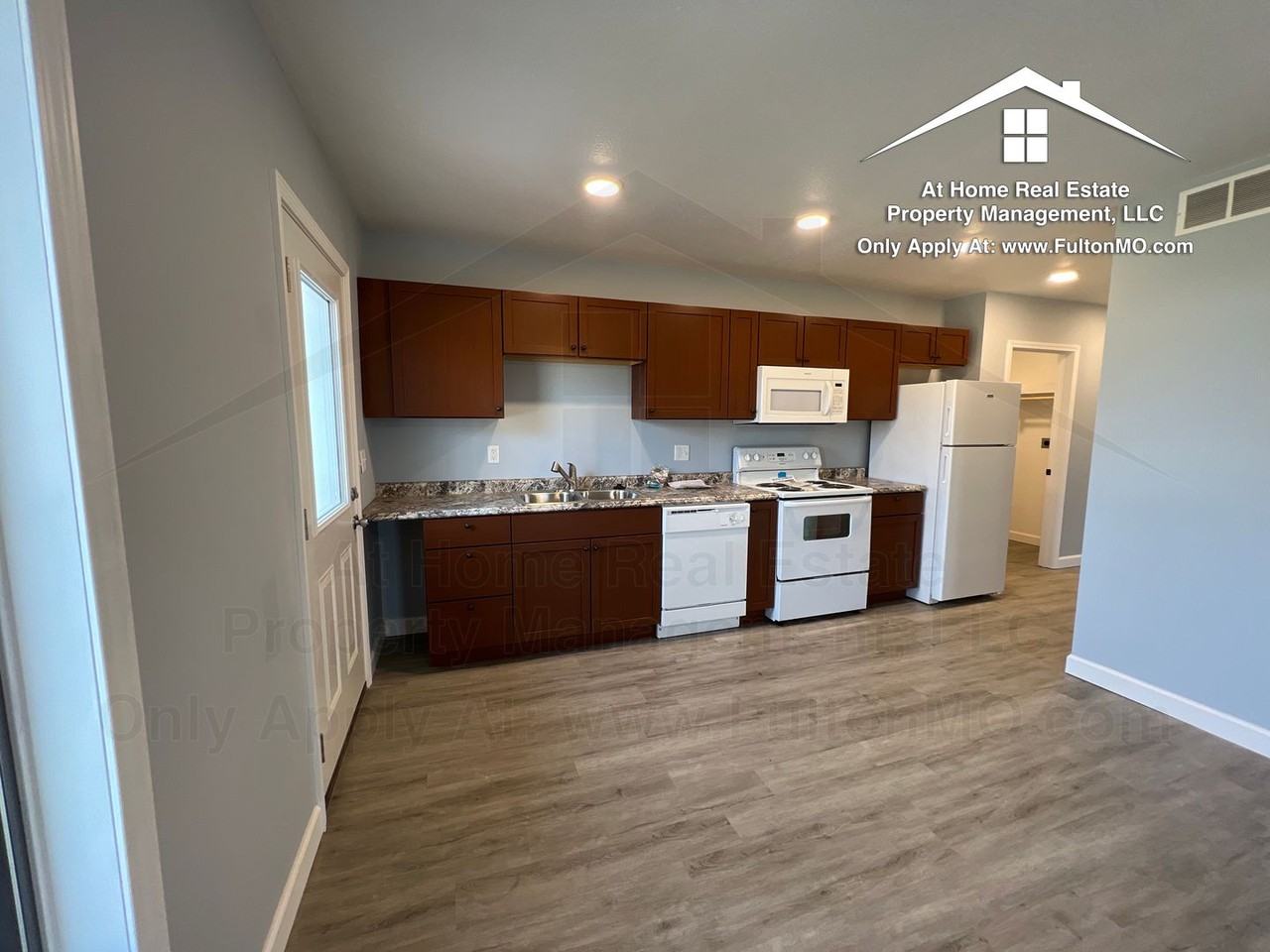 5060 County Road 306 - Photo 4 of 12