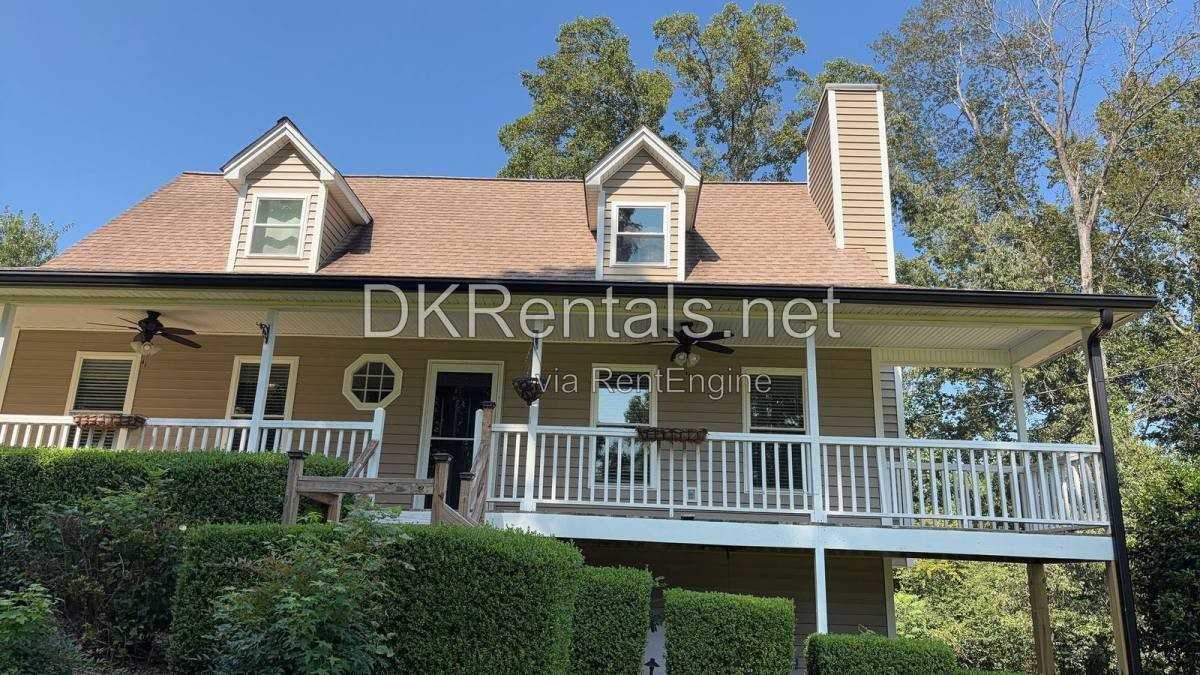 38 Betty Ln - Photo 2 of 20