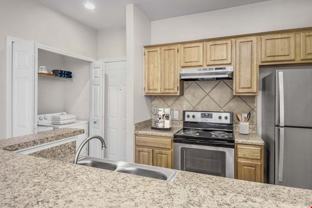6103 Merrick Dr - Photo 1 of 1