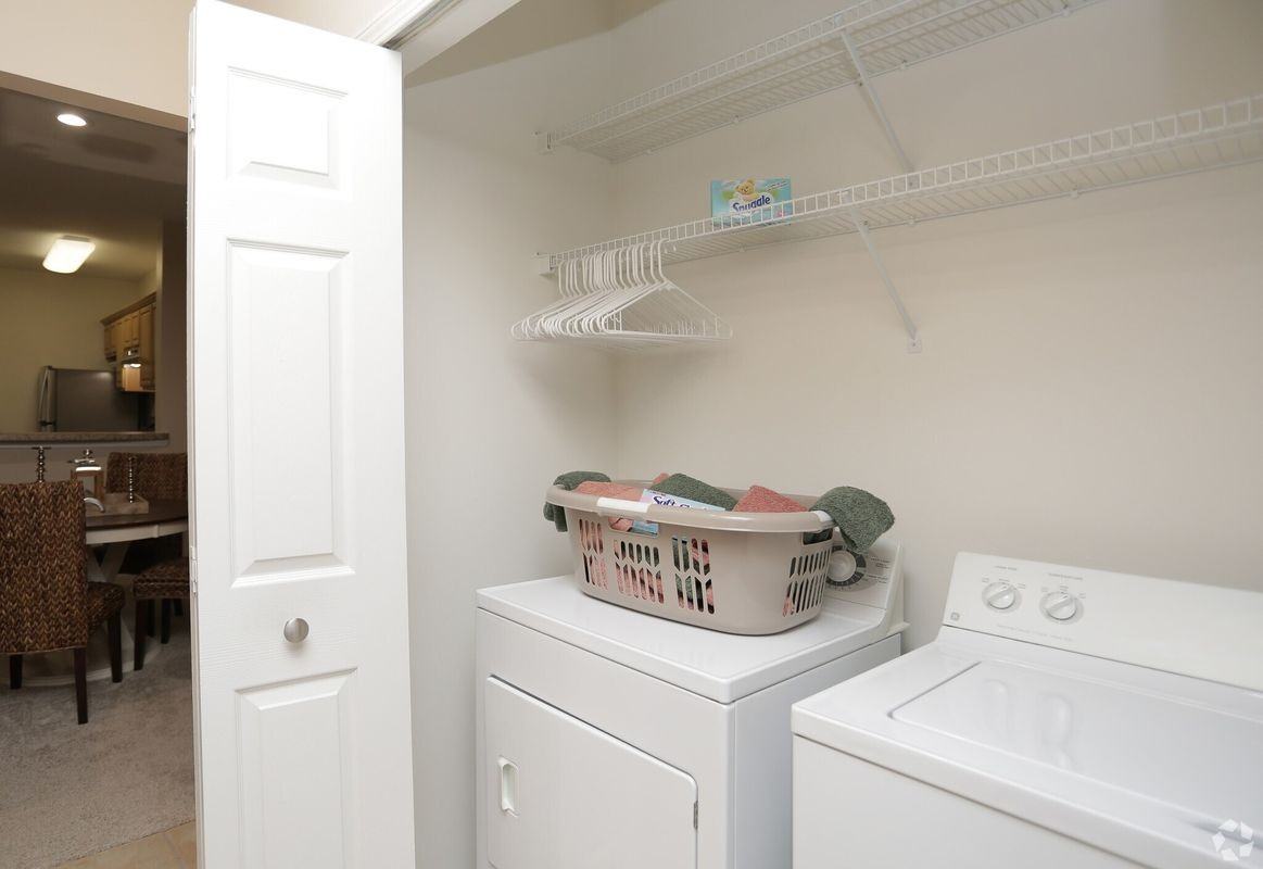 6103 Merrick Dr - Photo 3 of 3