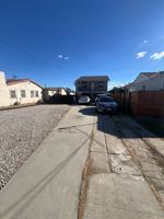 featured image of 1053 W 15th St