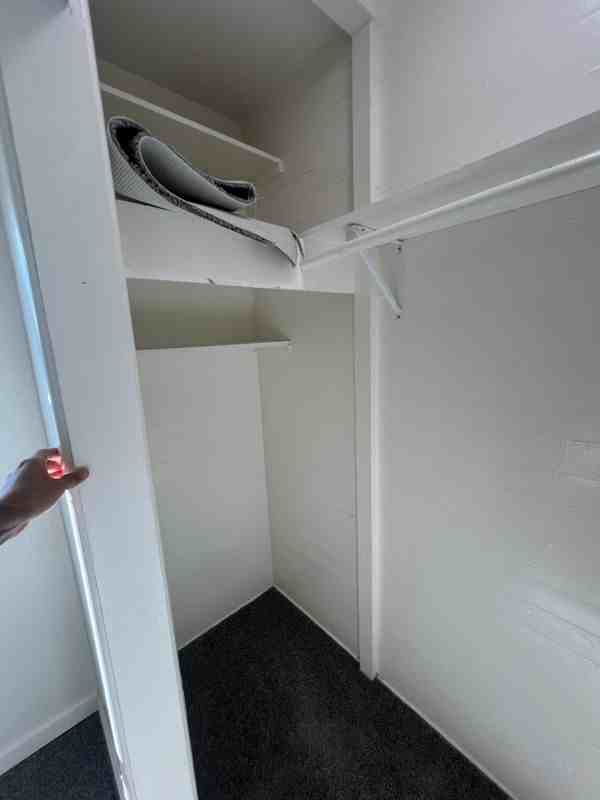 1053 W 15th St - Photo 2 of 50