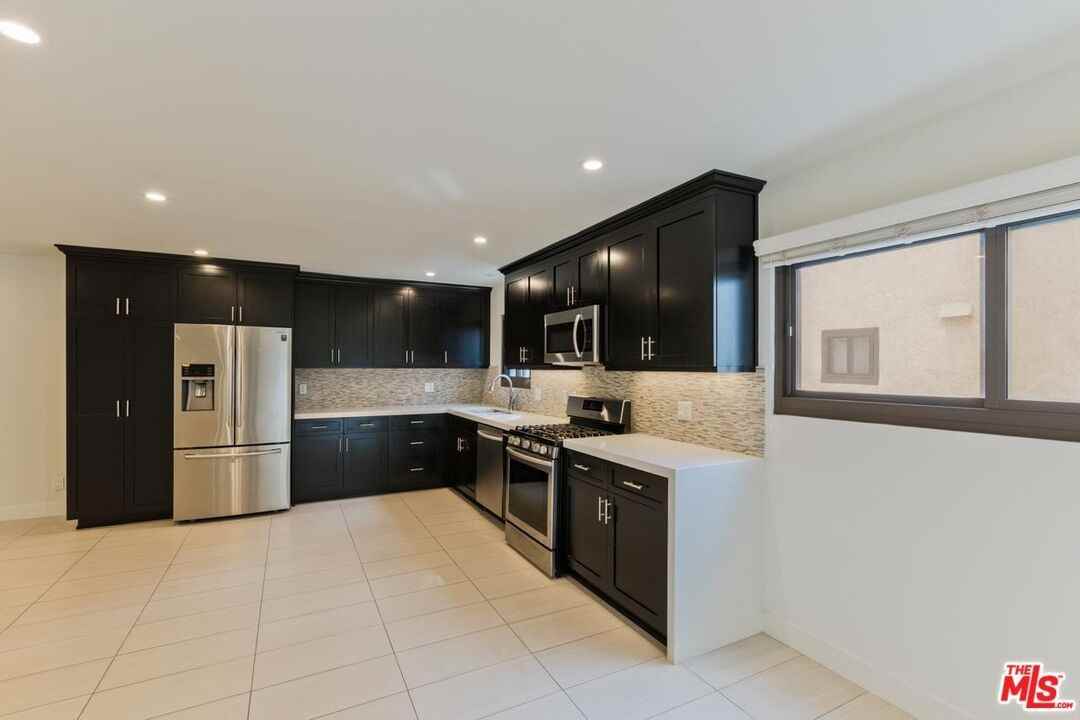 6930 De Celis Pl ##34 - Photo 2 of 5