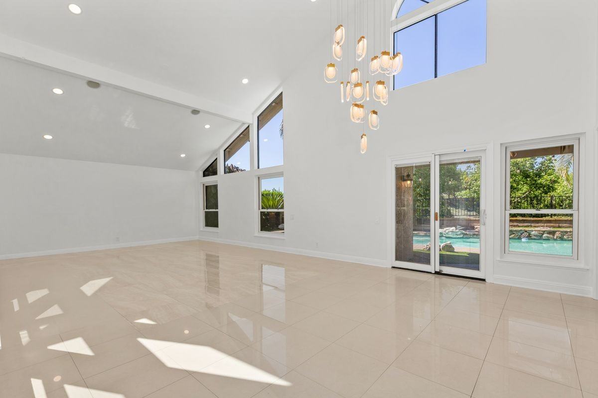 28171 Tinajo - Photo 2 of 7