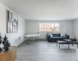 7621 N Sheridan Rd - Photo 1 of 1