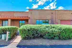 featured image of 11 W Roma Dr