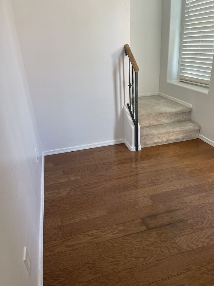 506 N Alder St - Photo 5 of 22