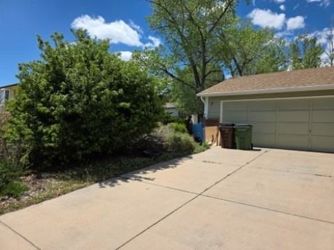 3730 Cragwood Dr