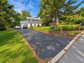 209 Maplewood Rd - Photo 1 of 1
