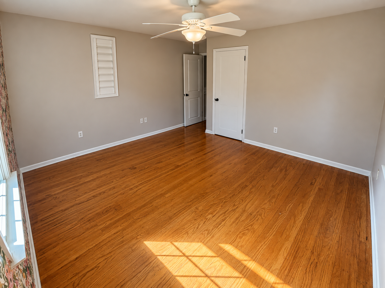 209 Maplewood Rd - Photo 7 of 29