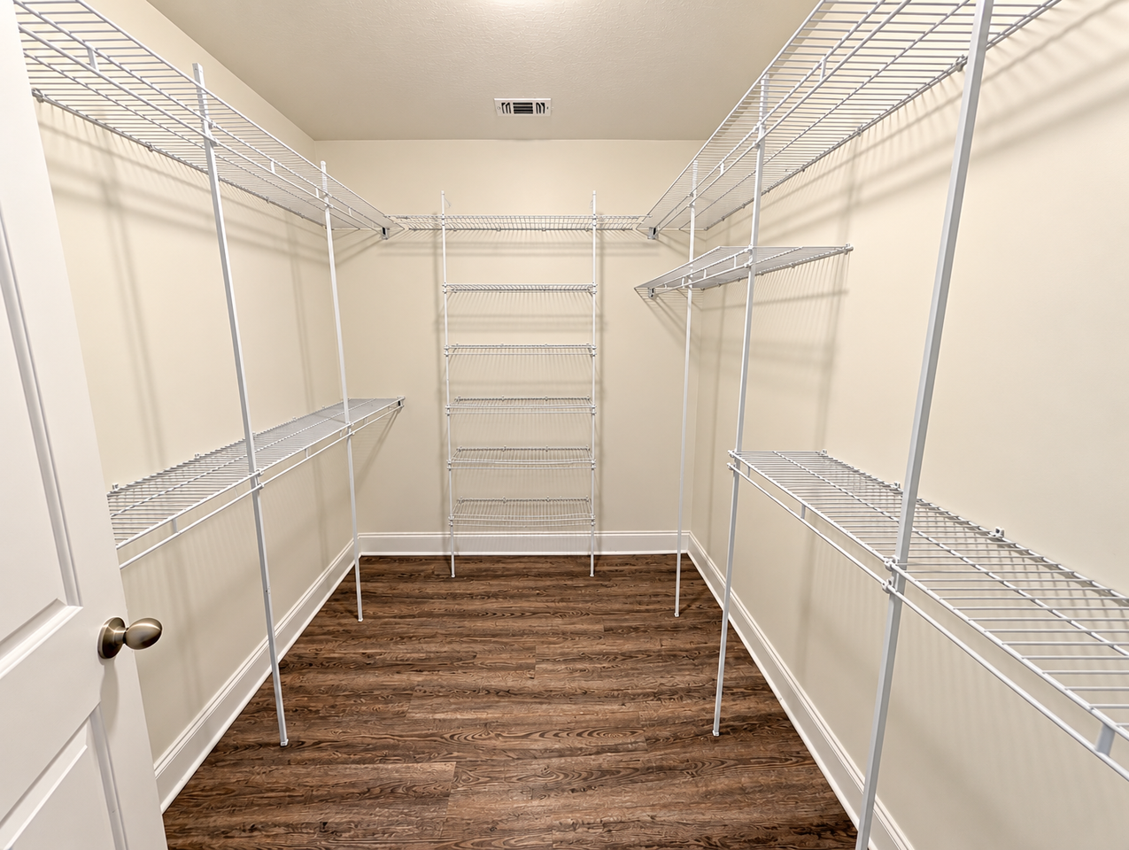 30 Clear Springs Ct - Photo 7 of 11