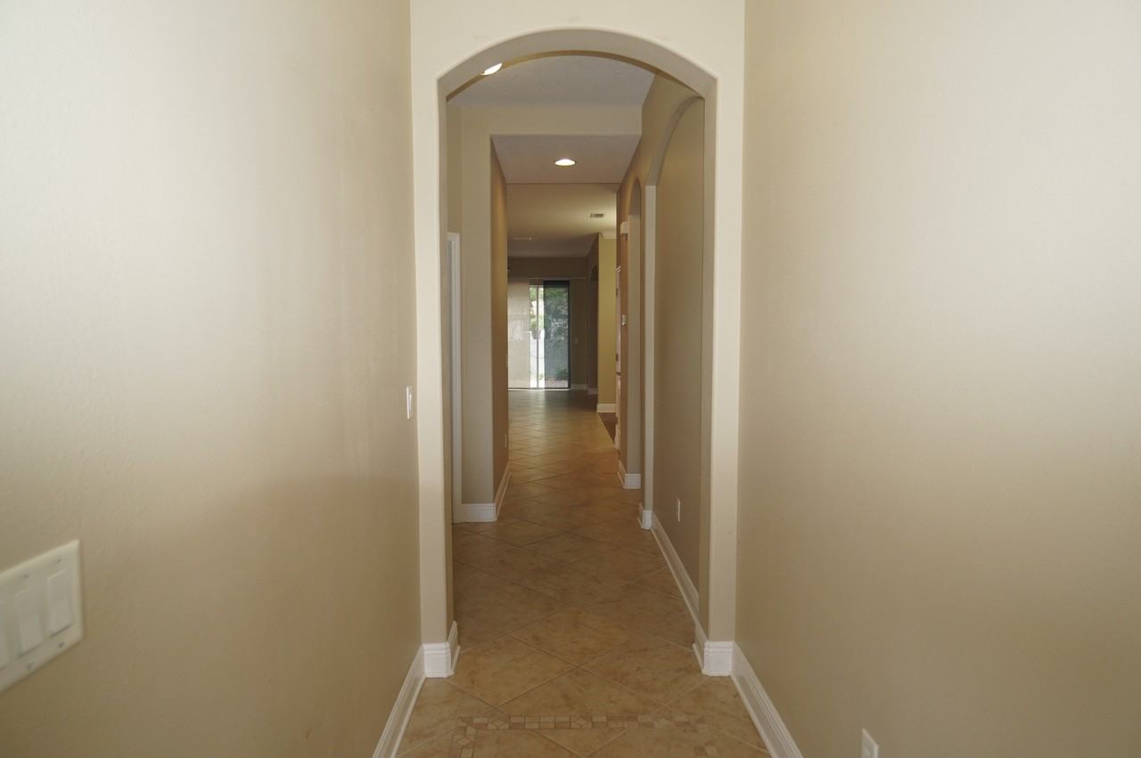 7516 S Sparkman St - Photo 4 of 27