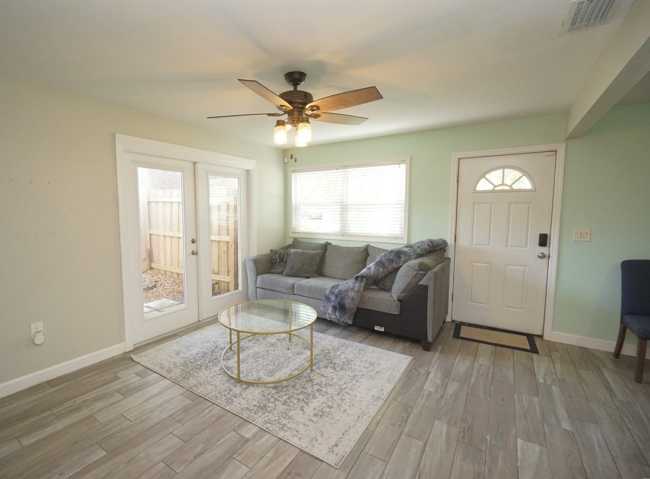 4411 W Leila Ave - Photo 5 of 15