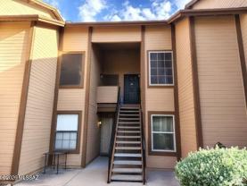 5616 S Wood Crest Dr - Photo 1 of 1