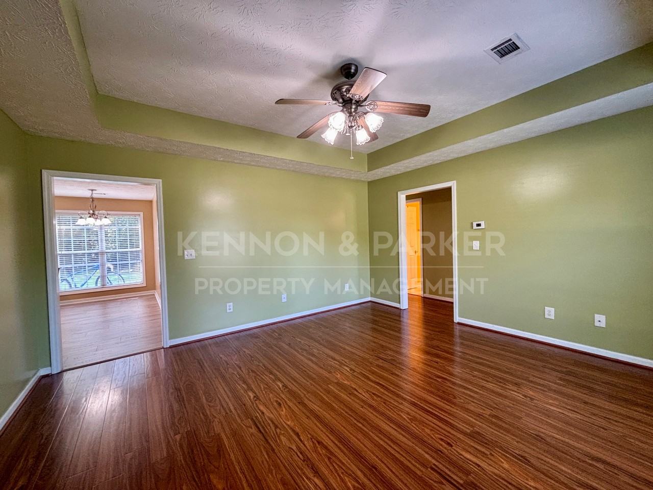1453 Lee Rd - Photo 2 of 16