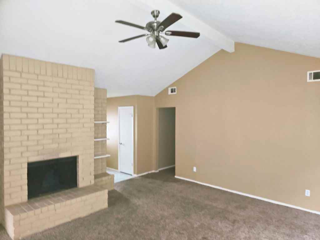 22419 Springgate Dr - Photo 3 of 17