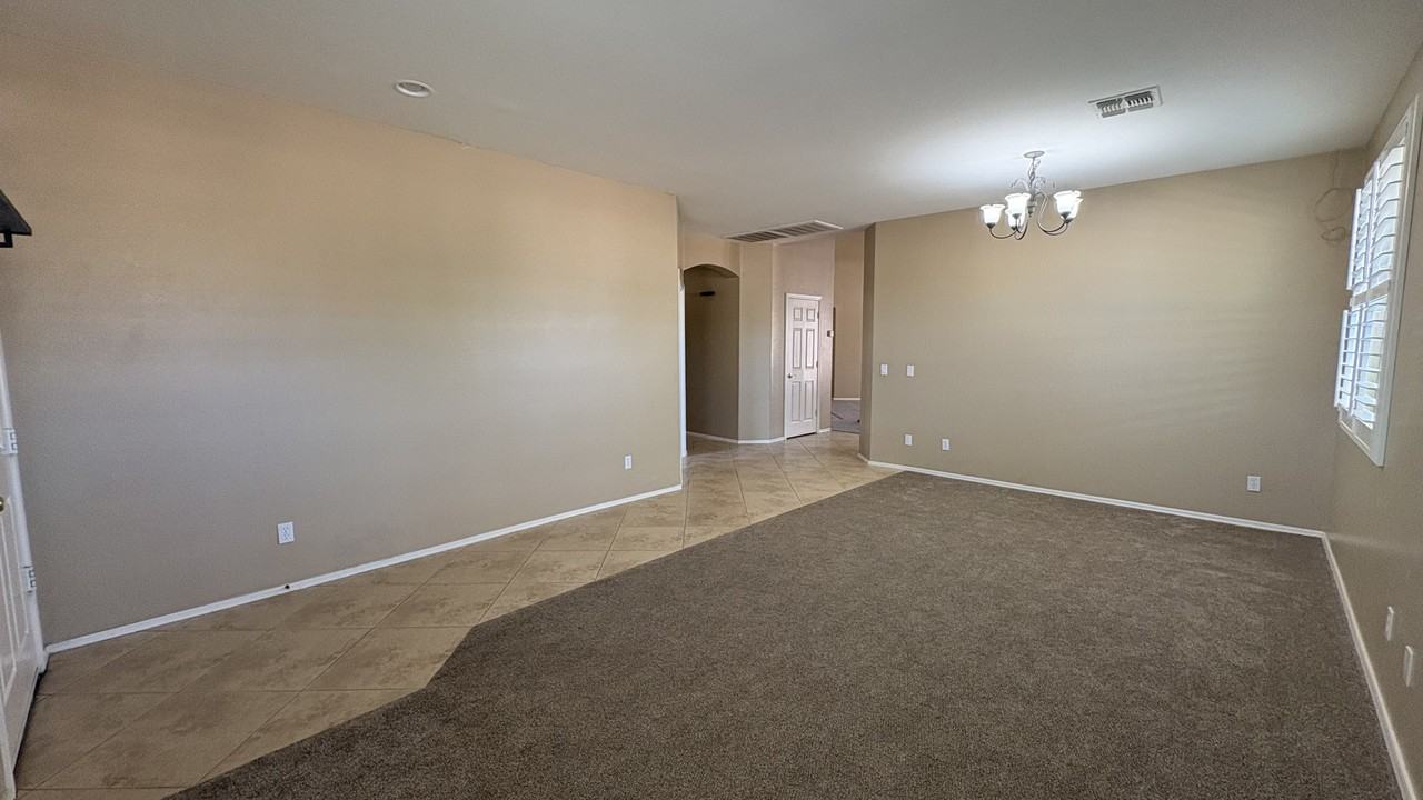 16953 W Limestone Dr - Photo 3 of 35