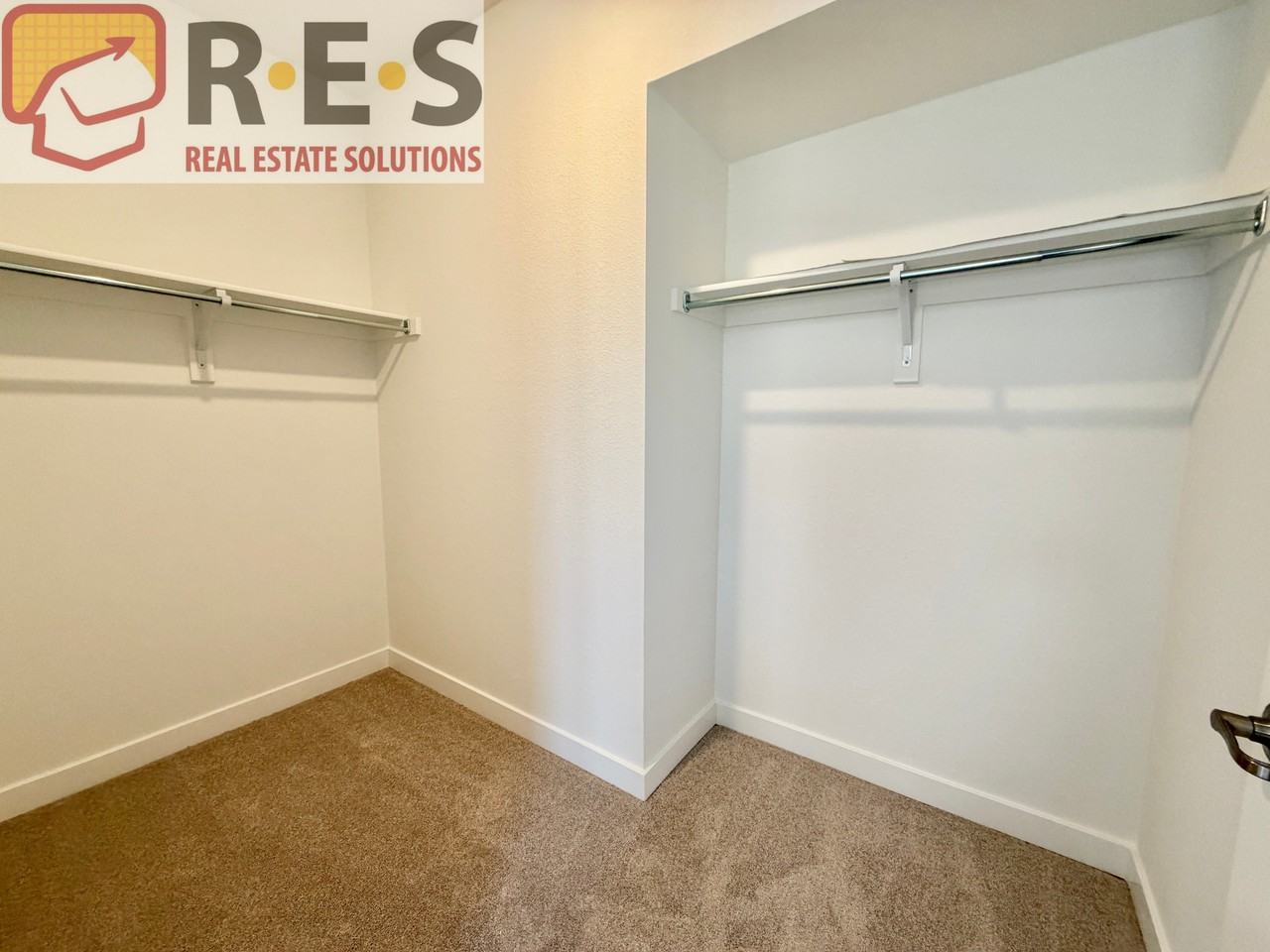 15402 W Dequesne Ave - Photo 7 of 11