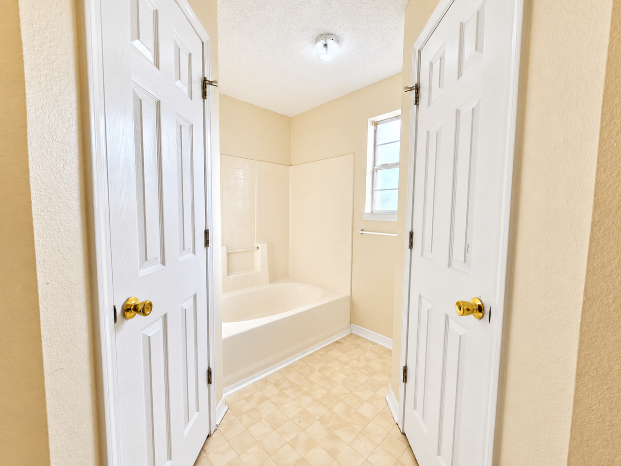208 Bimini Ct - Photo 7 of 14