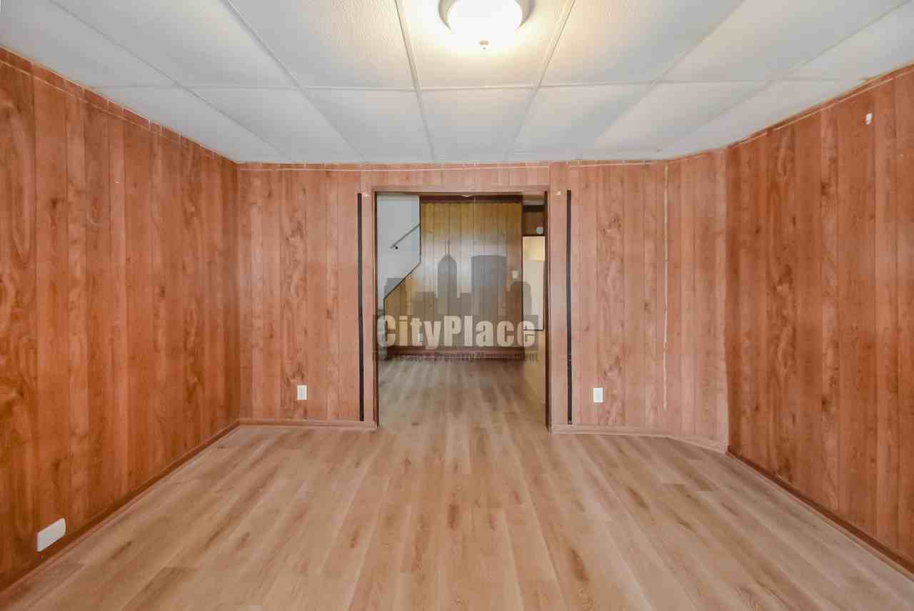 2105 Ringgold Ave - Photo 6 of 17