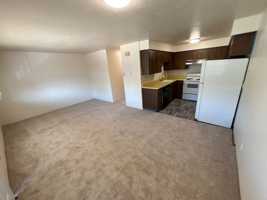featured image of 410 W Winnie Ln #37