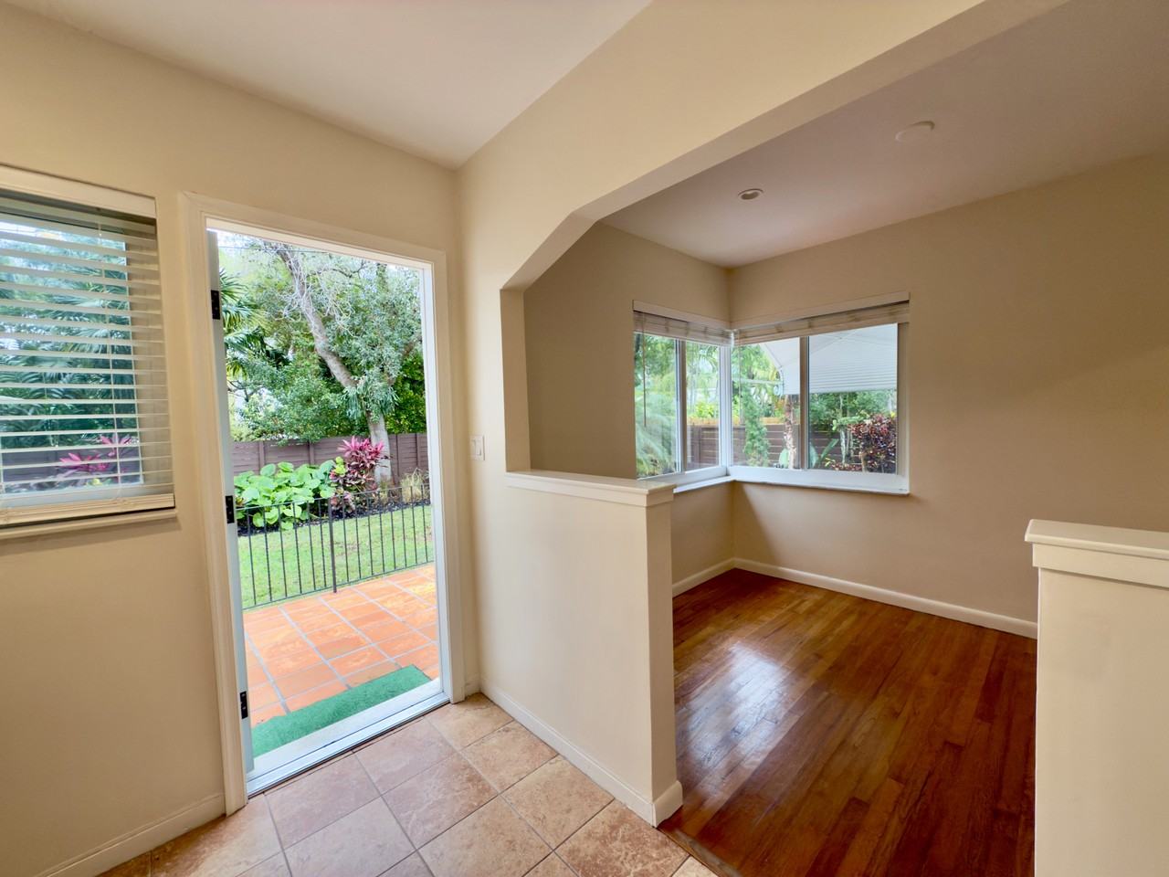 407 S 14th Ave #NA - Photo 6 of 21