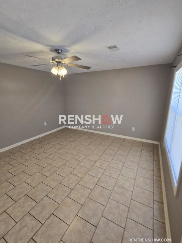 496 Dana Ave - Photo 2 of 17