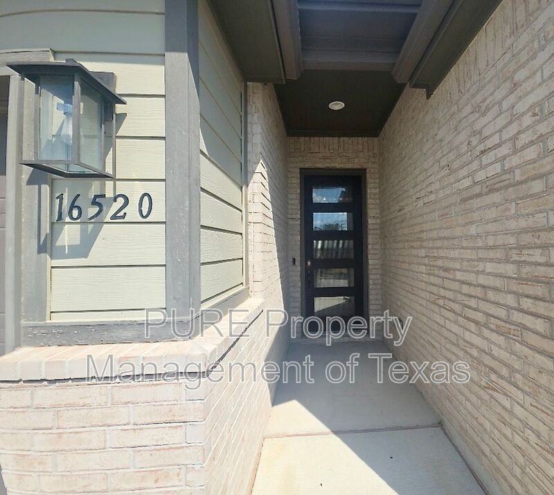 16520 Summery St - Photo 2 of 30