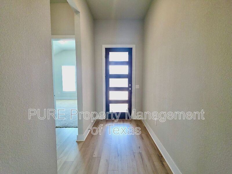 16520 Summery St - Photo 3 of 30